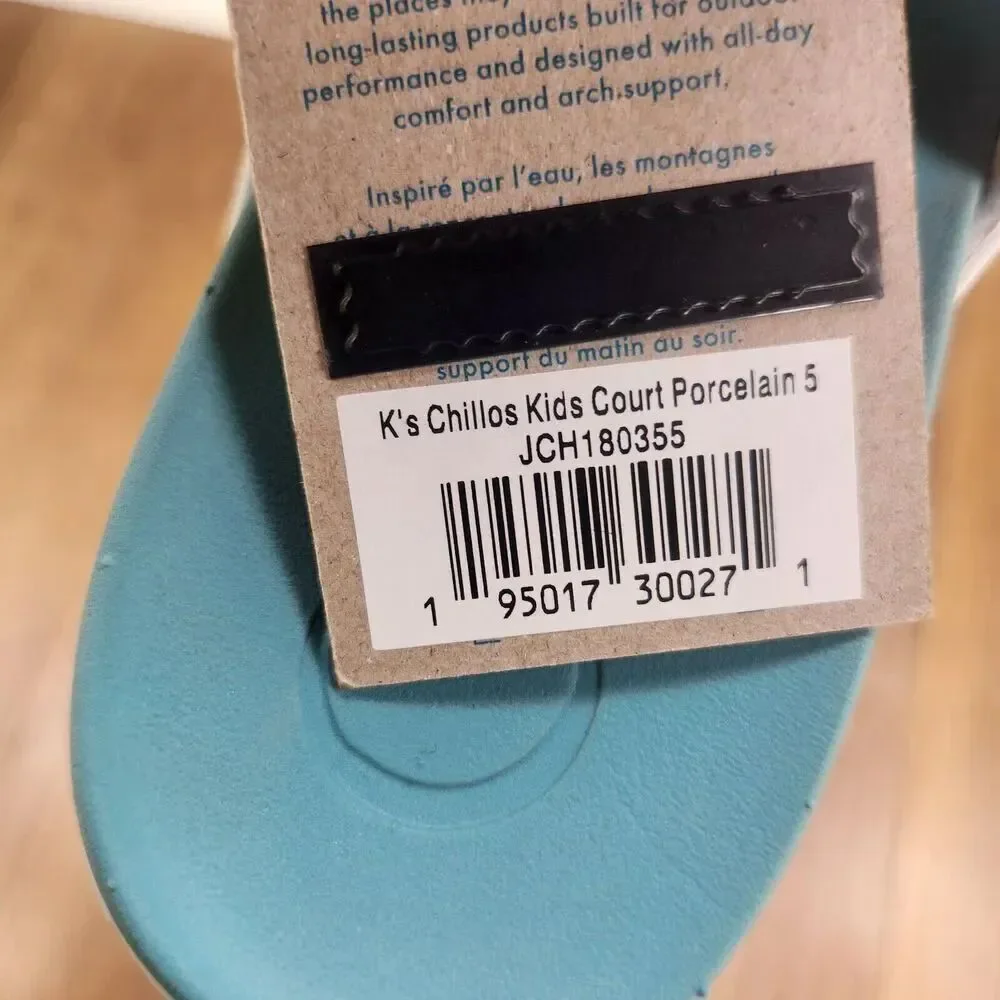 Chaco Chillos Sandals Kids Size 5 M Court Porcelain White Slip On Beach Comfort
